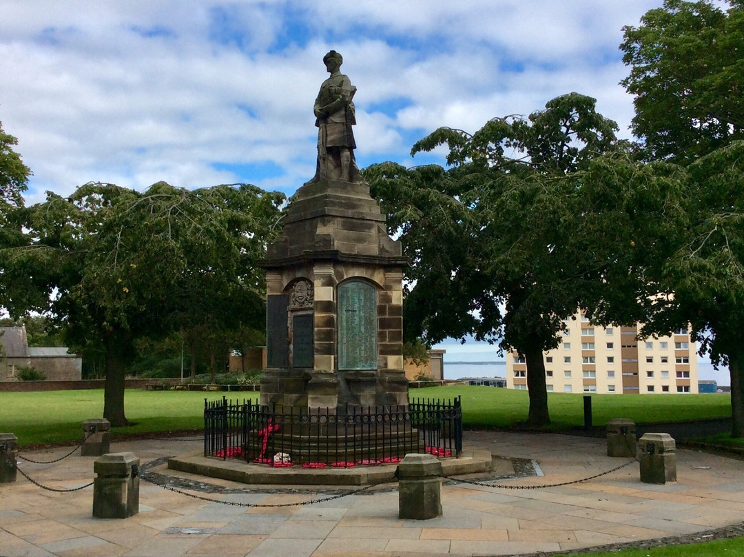 Buckhaven, Methil And Innerleven War Memorial景点图片