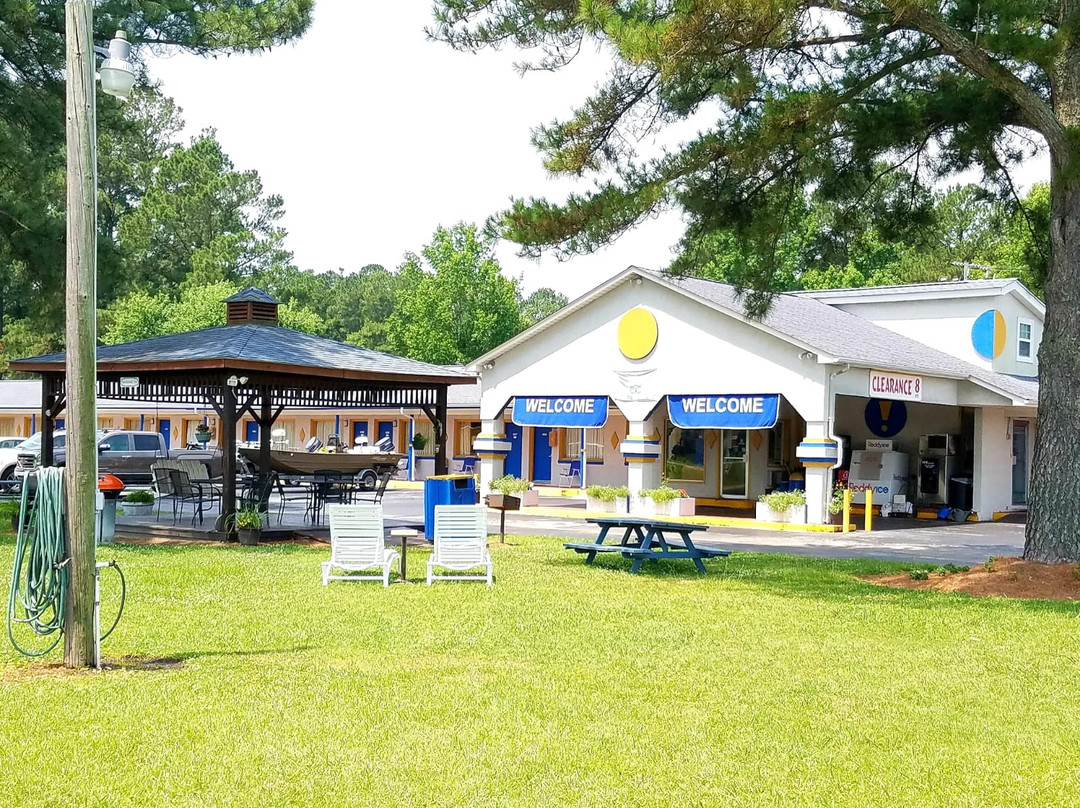 Sportsman's Inn主图