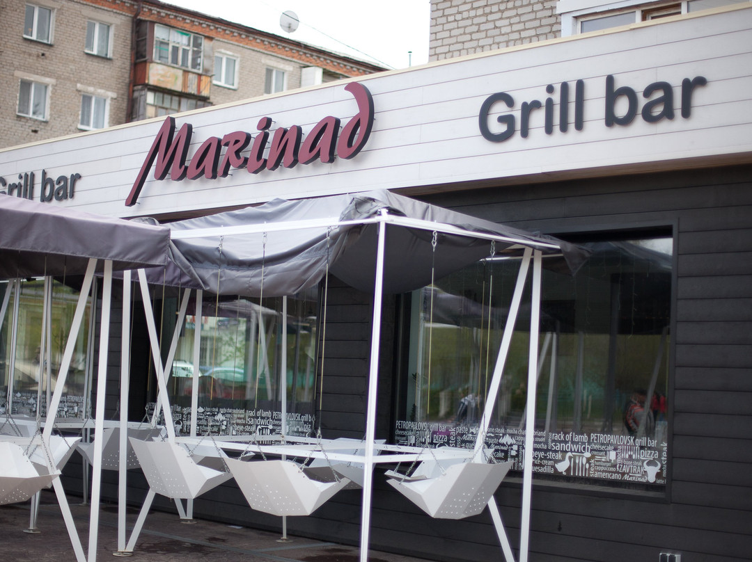 Petropavlovsk餐馆和美食-Grill Bar Marinad