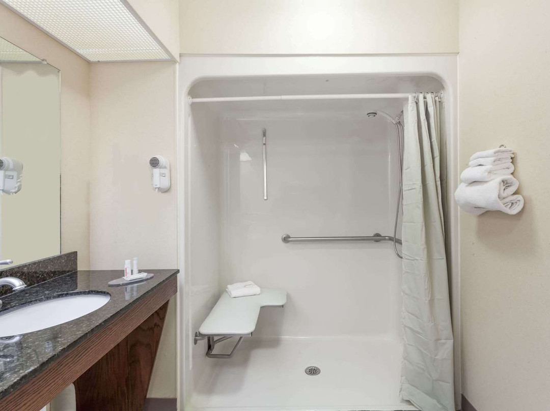 Baymont by Wyndham Hickory主图