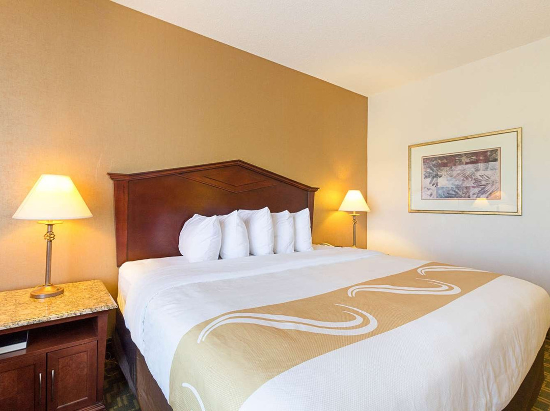 Quality Inn Fairmont主图