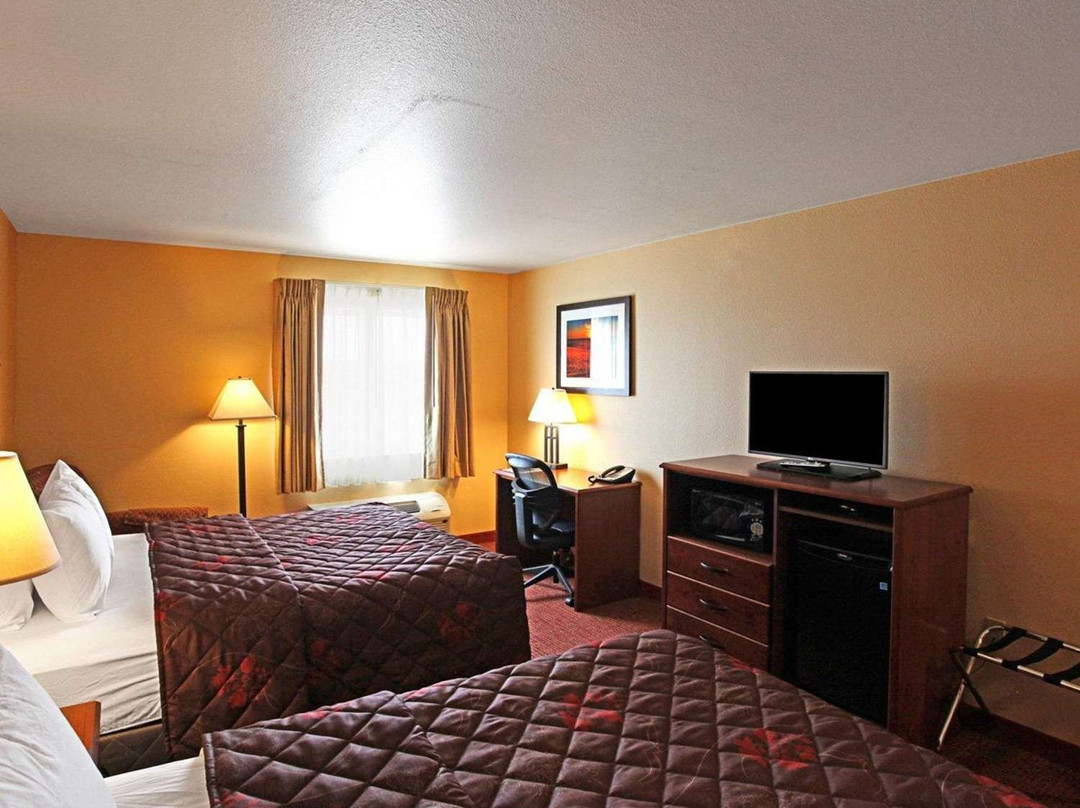 Rodeway Inn & Suites主图