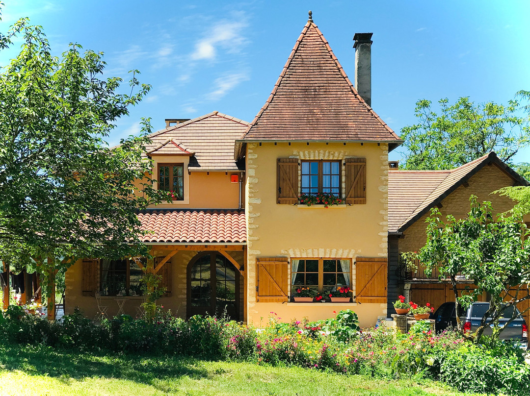 Les Cèdres du Linard, Chambres d'Hôtes B&B Near Lascaux, Montignac, Sarlat-la-Canéda, Dordogne