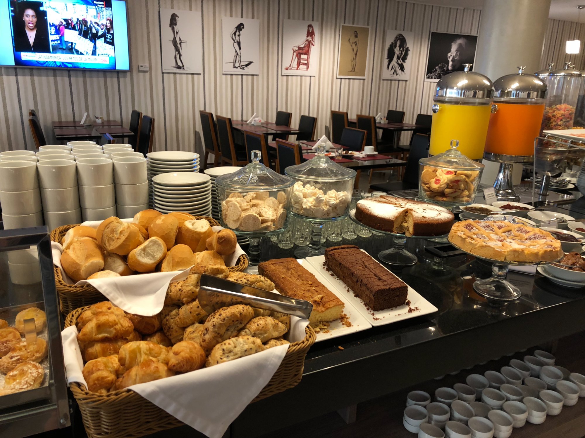 Frontier Hotel Rivera-餐饮