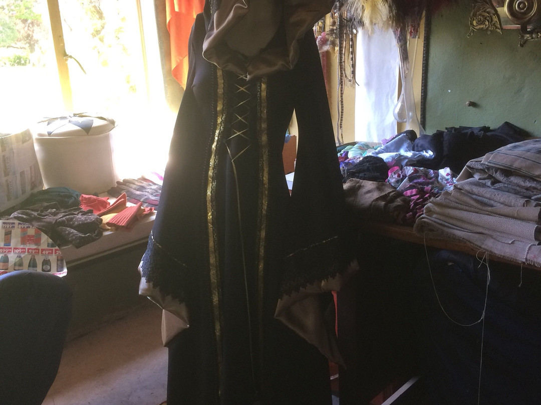 La Carla Mask Atelier-普利登堡湾必去景点