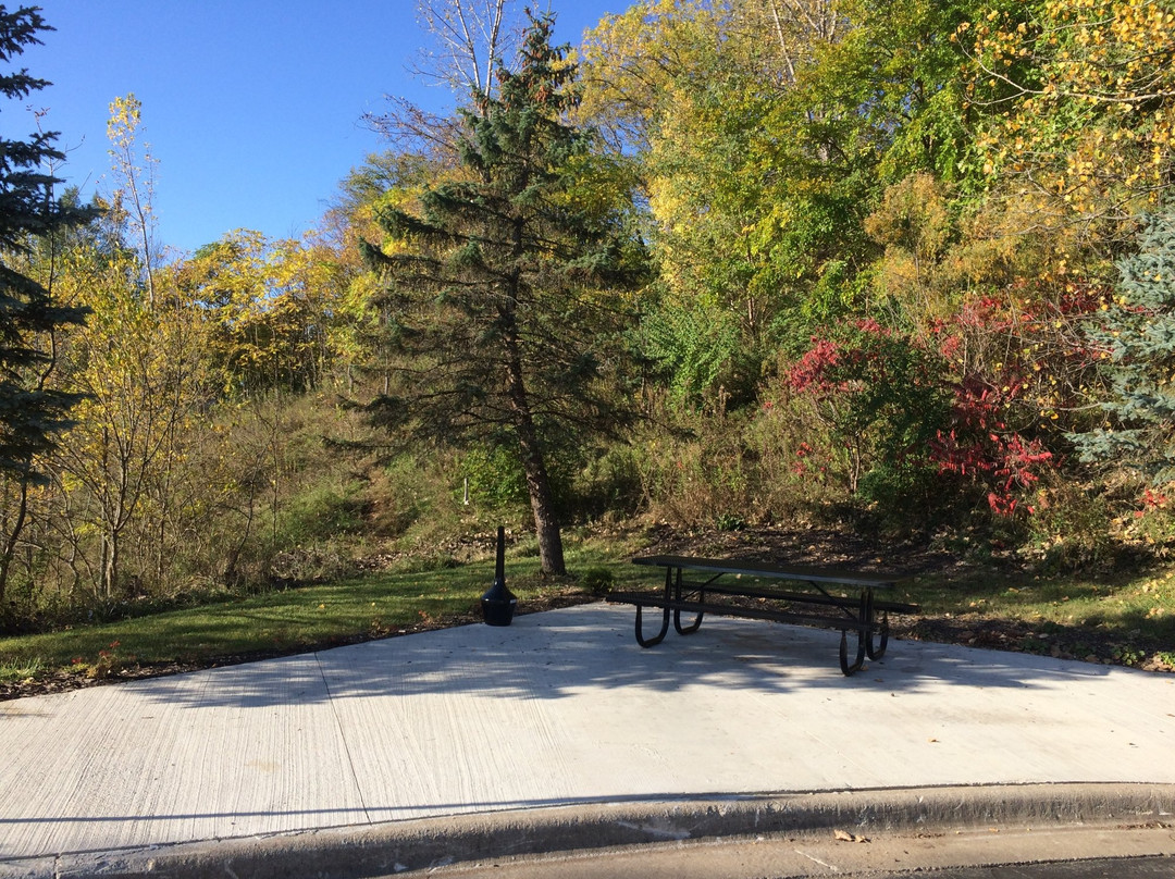 Savanna Inn & Suites主图