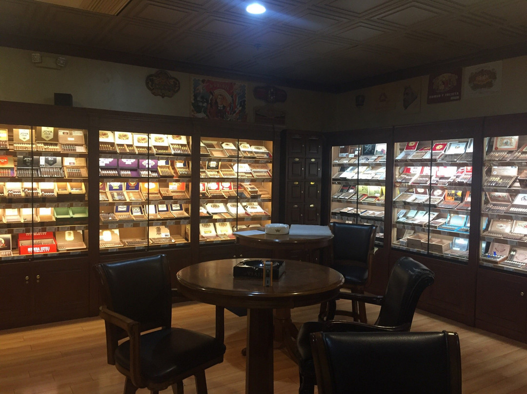 Cigar Realm-Ashland必去景点