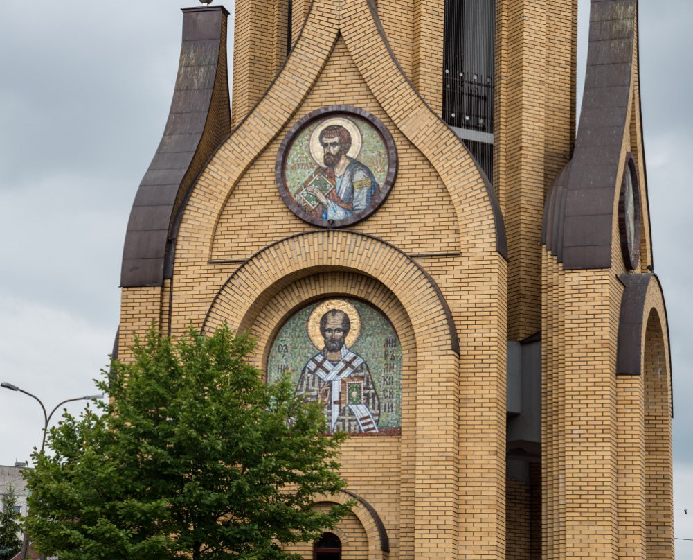 Holy Spirit East Orthodox Church景点图片