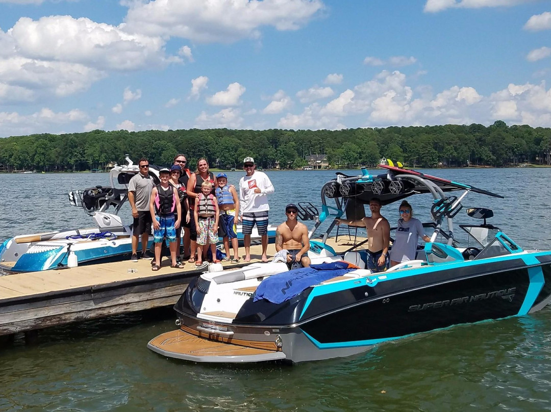 Young Harris Water Sports At Lake Oconee-Eatonton必去景点
