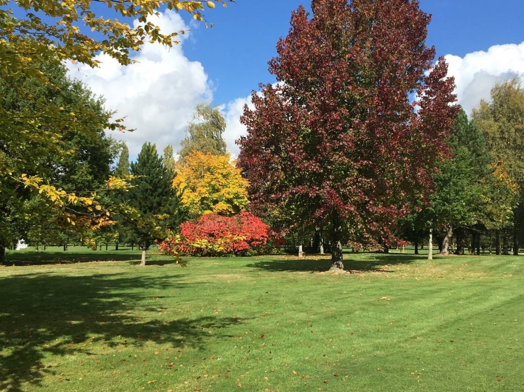 Golf de Saint-Quentin-Mesnil景点图片