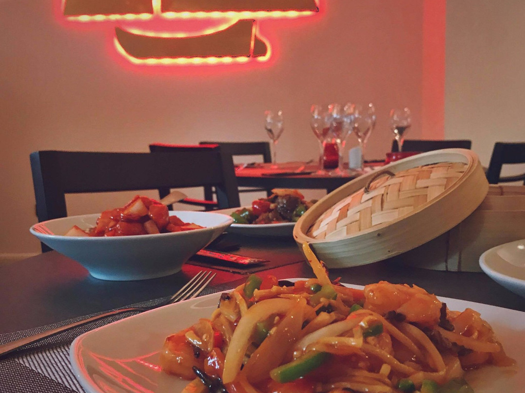 Little Hong Kong Oriental Restaurant