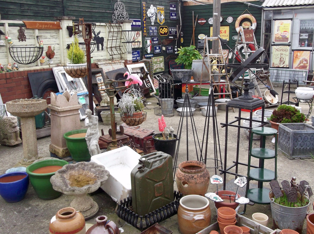 Crews Hill Vintage Emporium-伦敦必去景点