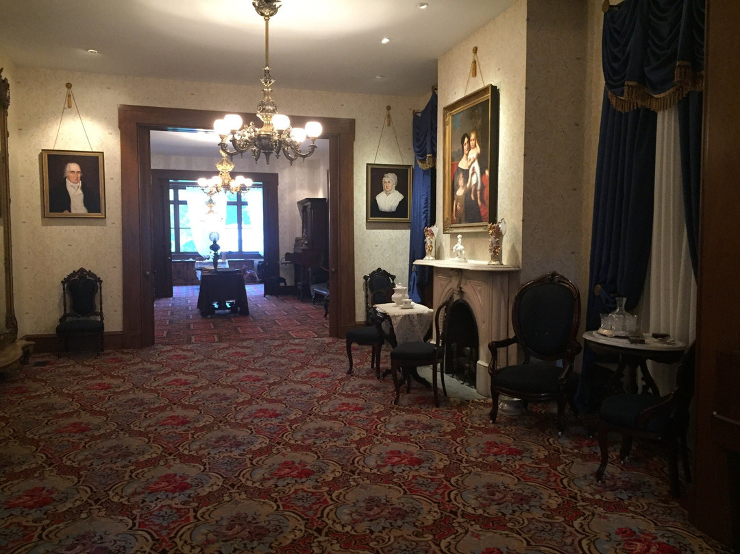 Edwards Place Historic Home-斯普林菲尔德必去景点