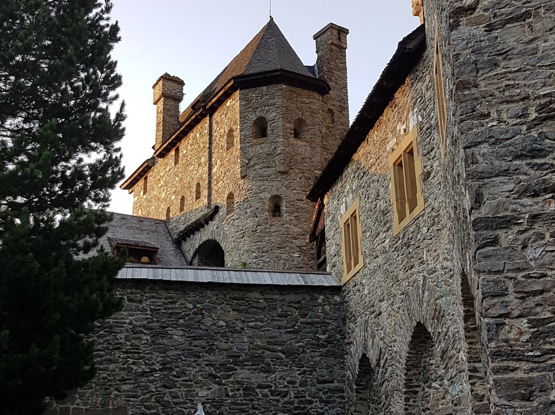 Burg Finstergrun景点图片