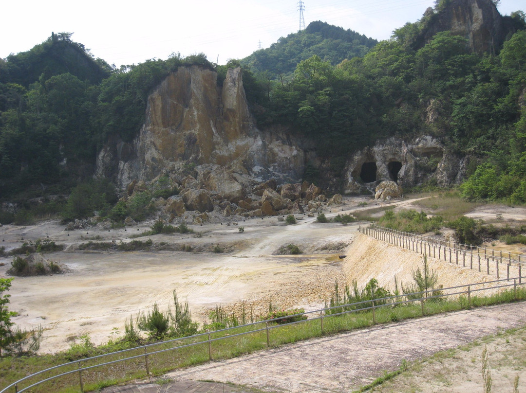 Izumiyama Jishakujo景点图片