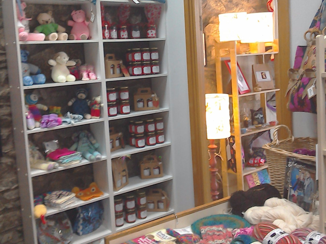 Button Tree Lane-Fishguard必去景点