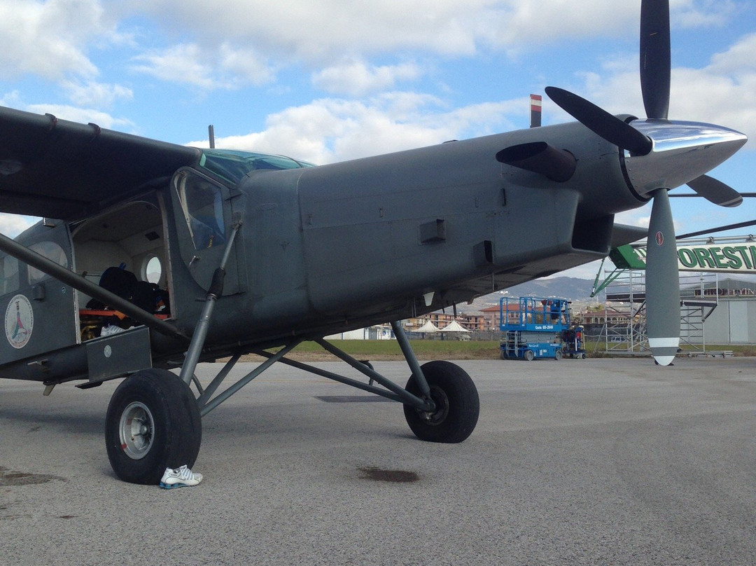 Skydive Salerno-卡帕乔-帕埃斯图姆必去景点