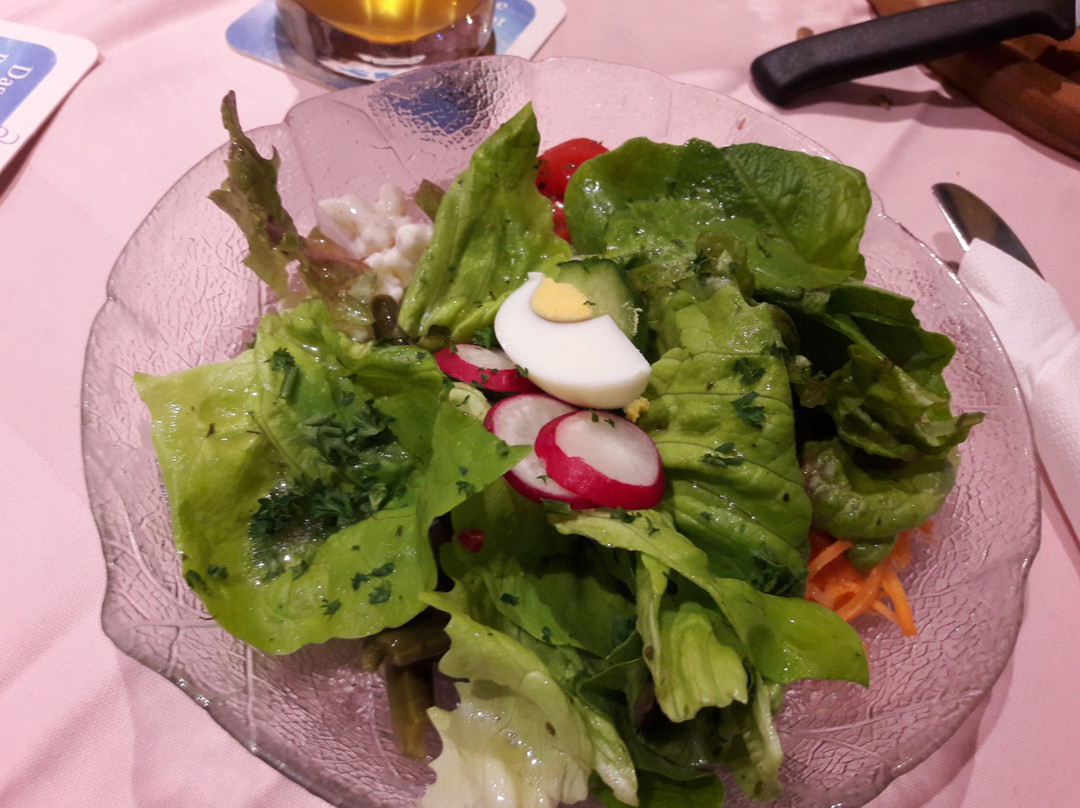 Riedelberg餐馆和美食-Zum Schnapskeller
