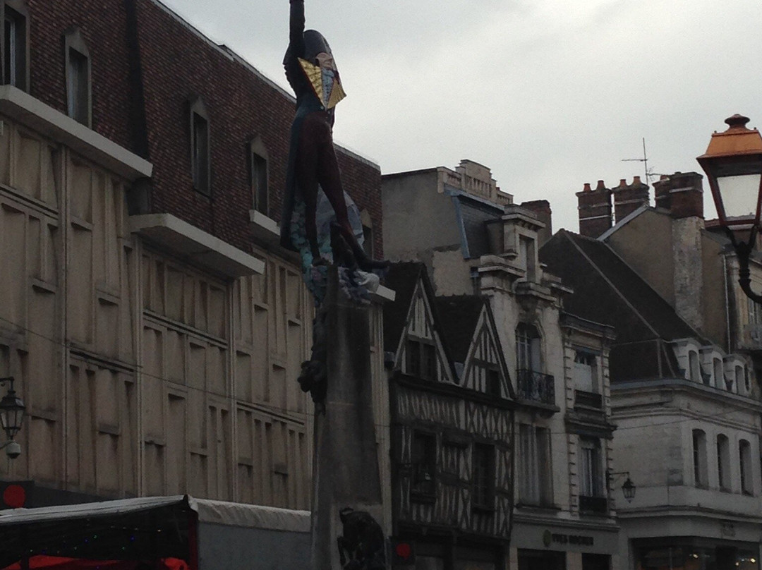 Cadet Rousselle Statue景点图片