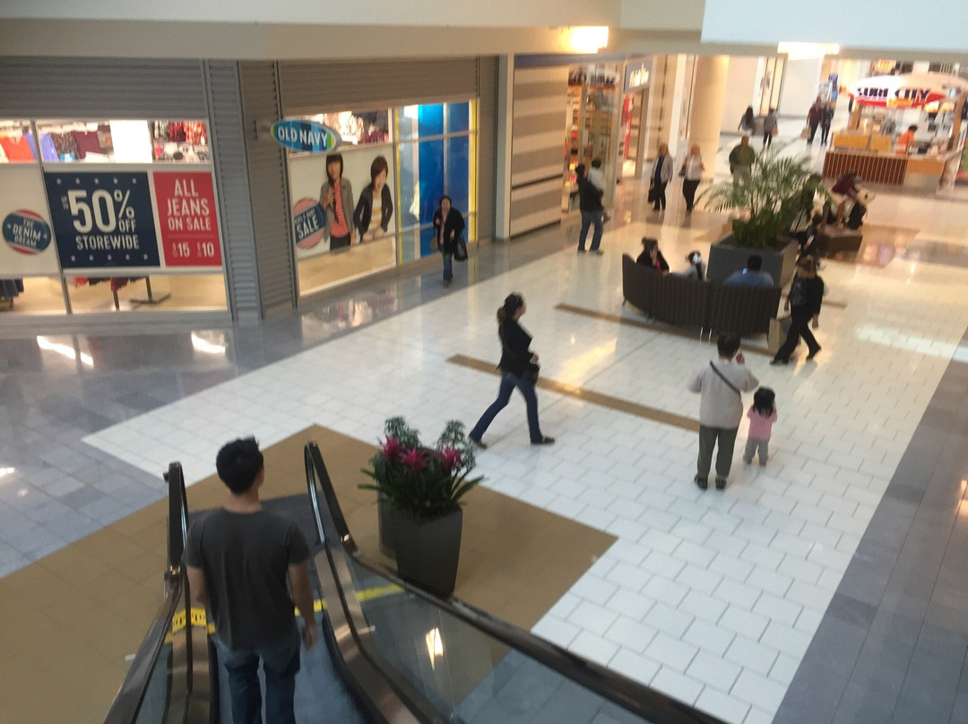 The Shops at Tanforan-圣布鲁诺必去景点