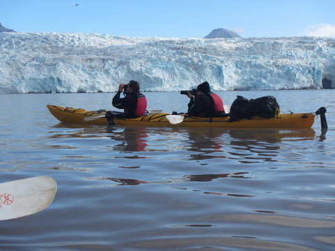 Svalbard Wildlife Expeditions-朗伊尔城必去景点