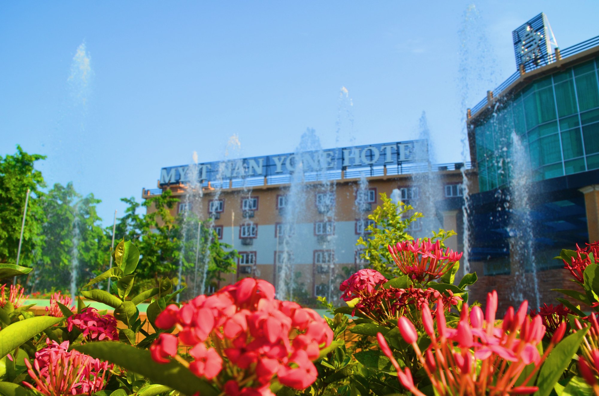 Myat Nan Yone Hotel-浴室