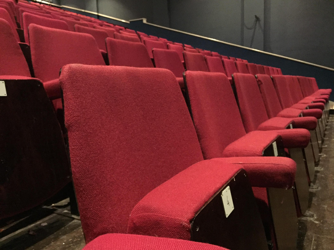 YMCA Theatre景点图片