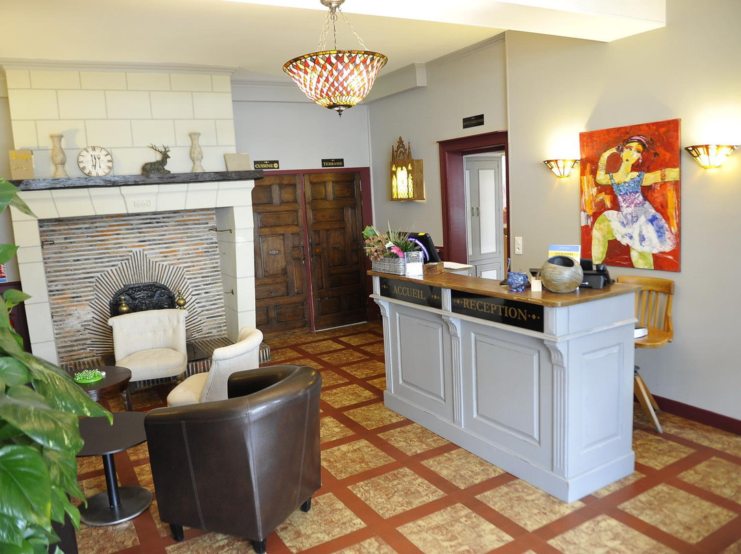 Logis Hôtel le Lion d'Or主图
