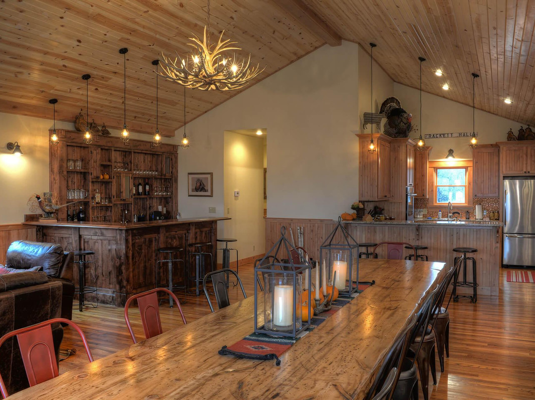 The Rackett Grange and Sporting Preserve Lodge