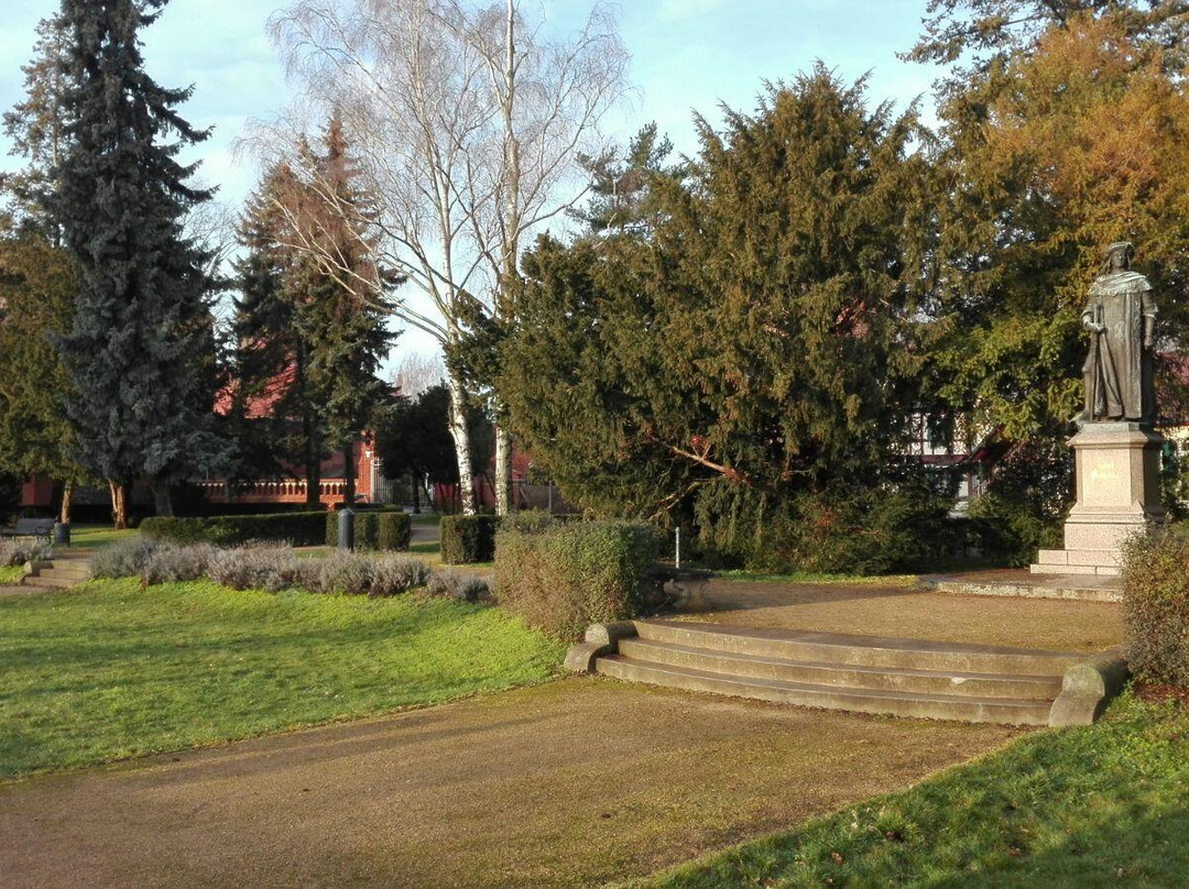 Standbild Kaiser Karl IV-Tangermuende必去景点