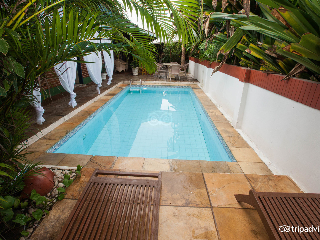 Praia do Frances酒店住宿-Pousada Le Baron