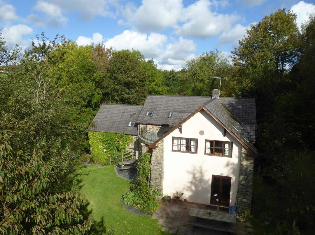 Ceridwen Centre