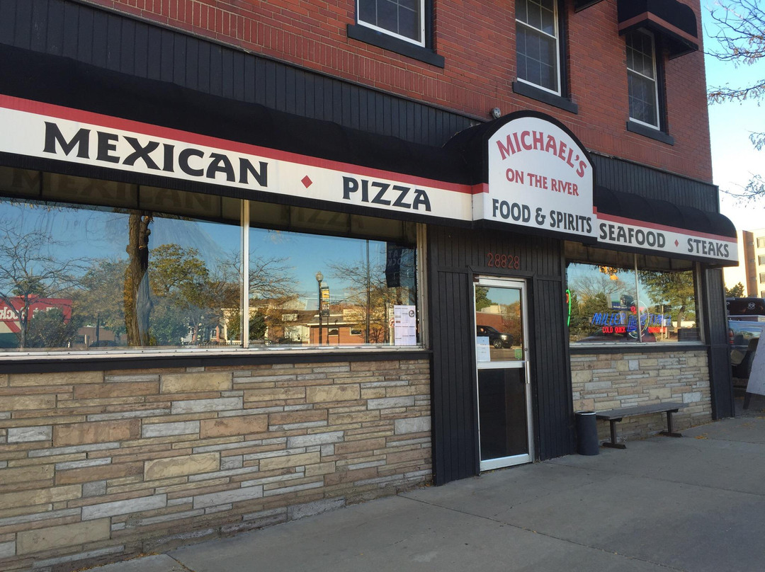 South Rockwood餐馆和美食-Michael's On the River