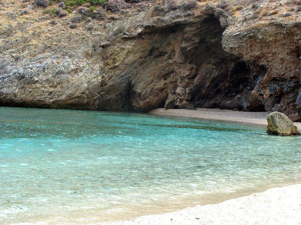 Armyrichi Beach-Mesochoria必去景点