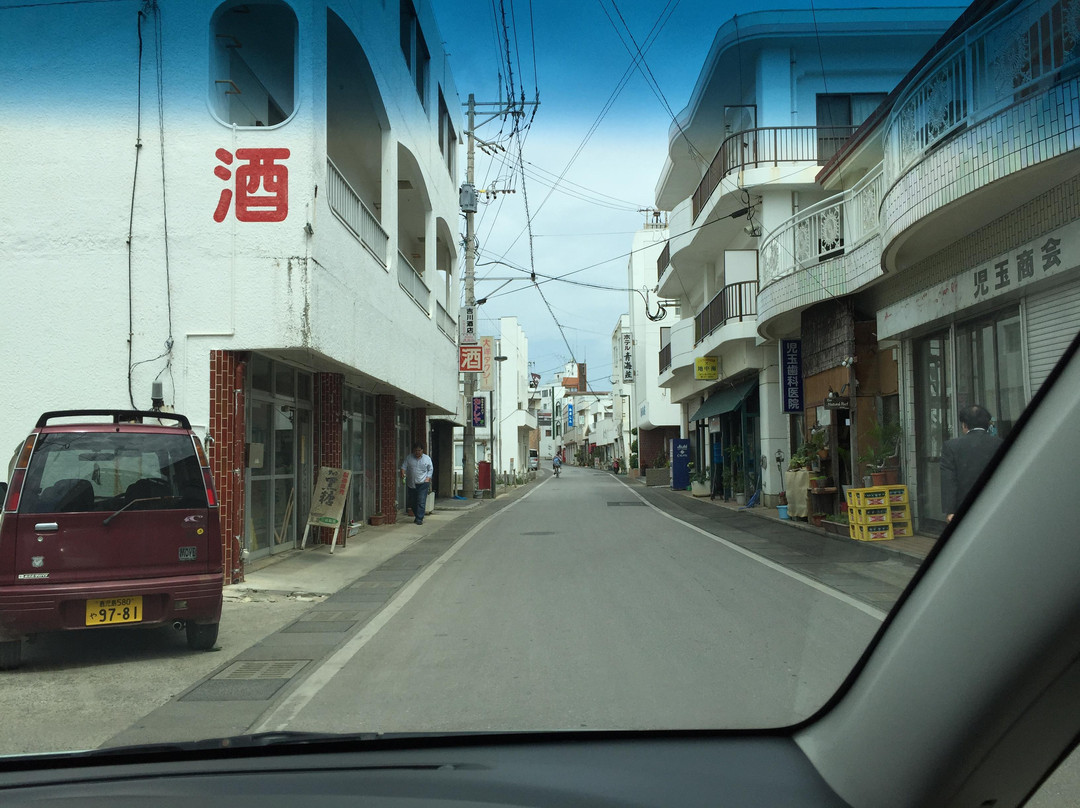 Yoron Ginza Street景点图片