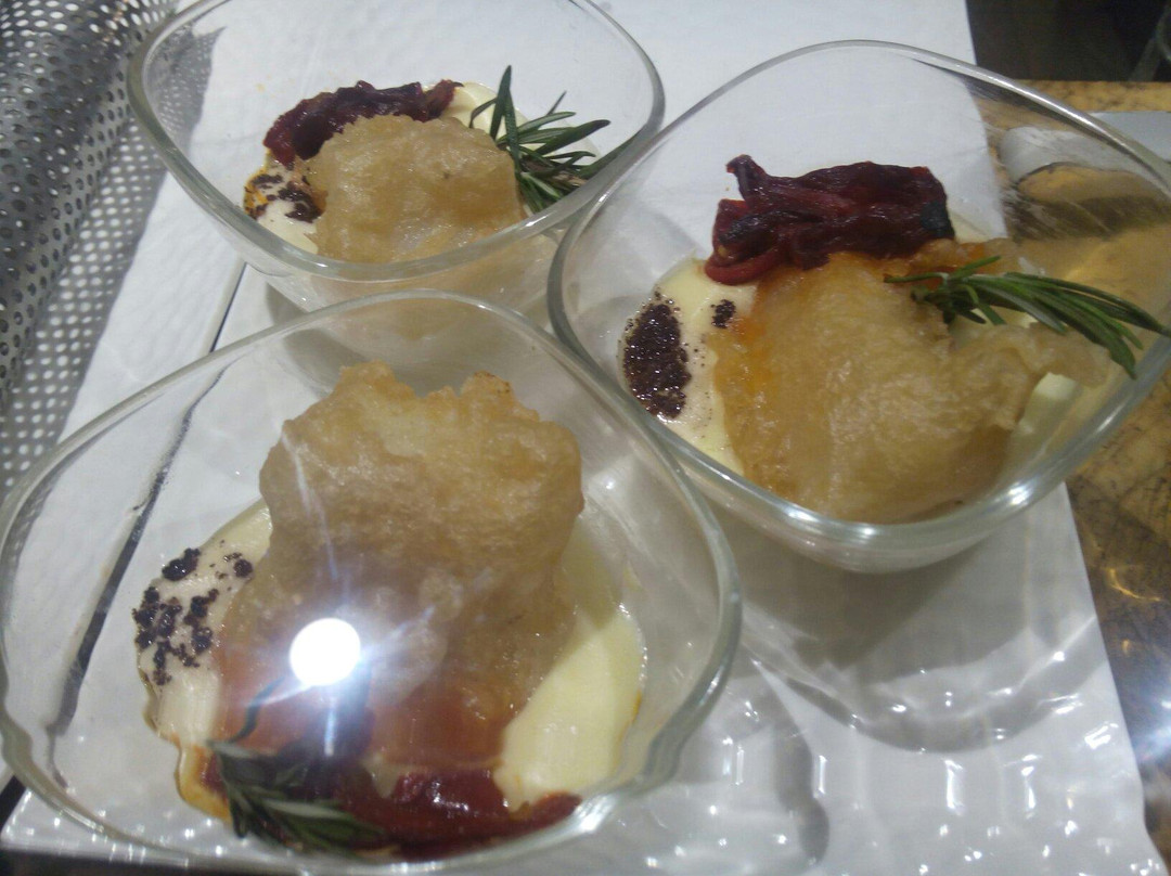 Monreal del Campo餐馆和美食-Restaurante Zirbon