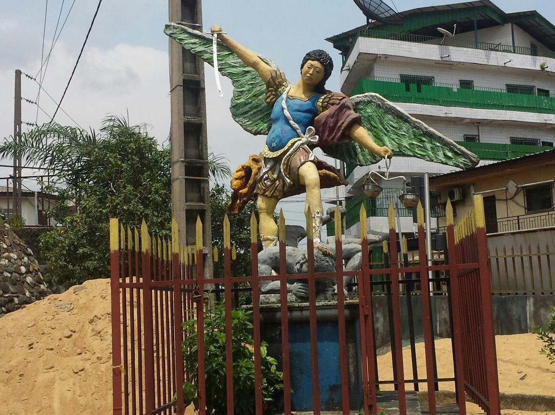 L'Eglise St-Michel Libreville-利伯维尔必去景点