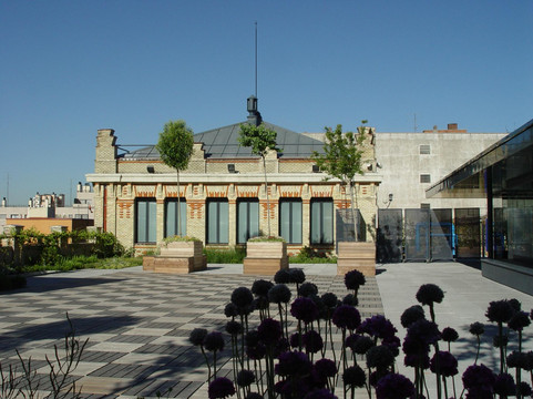 点火器-马德里必去景点