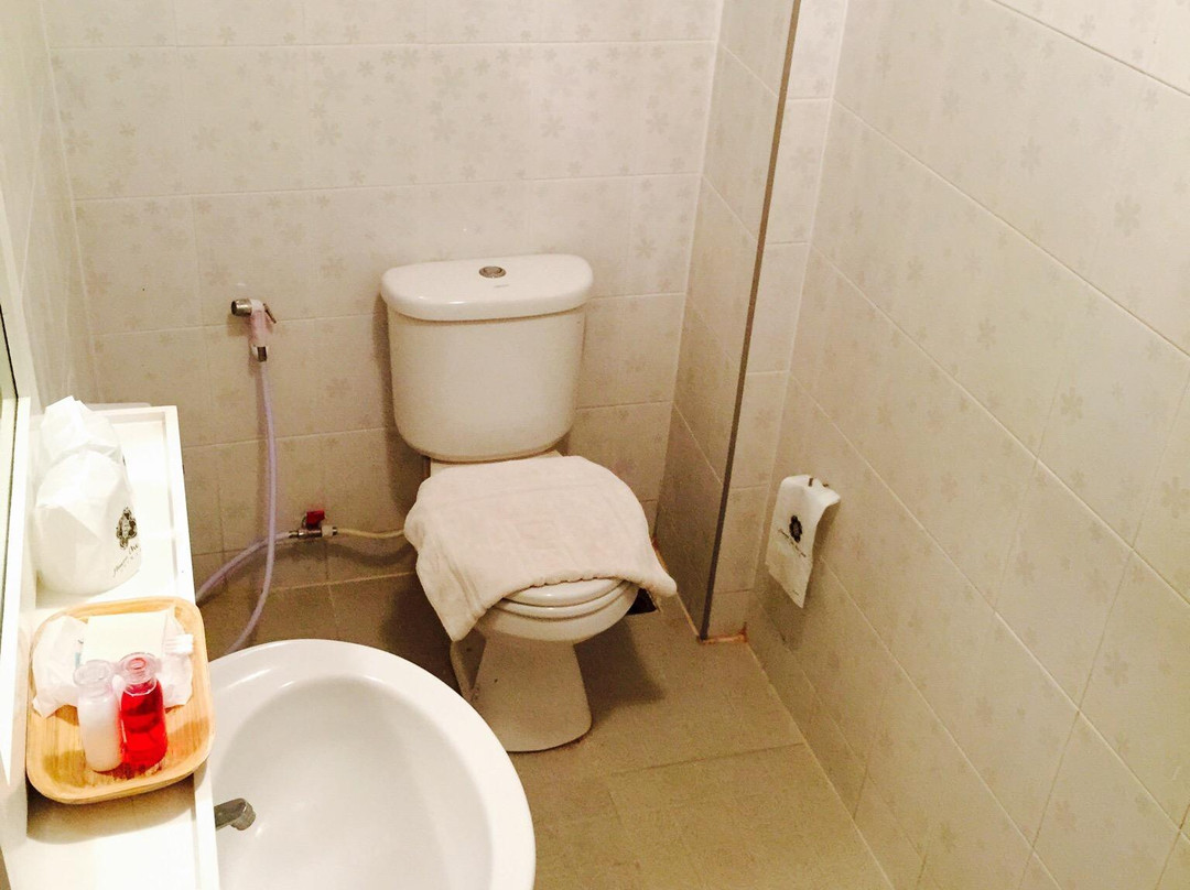 车塔安路赫恩酒店主图