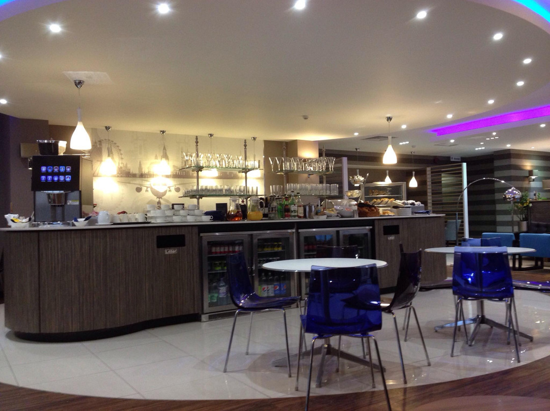 Club Aspire Lounge - Gatwick North Terminal景点图片