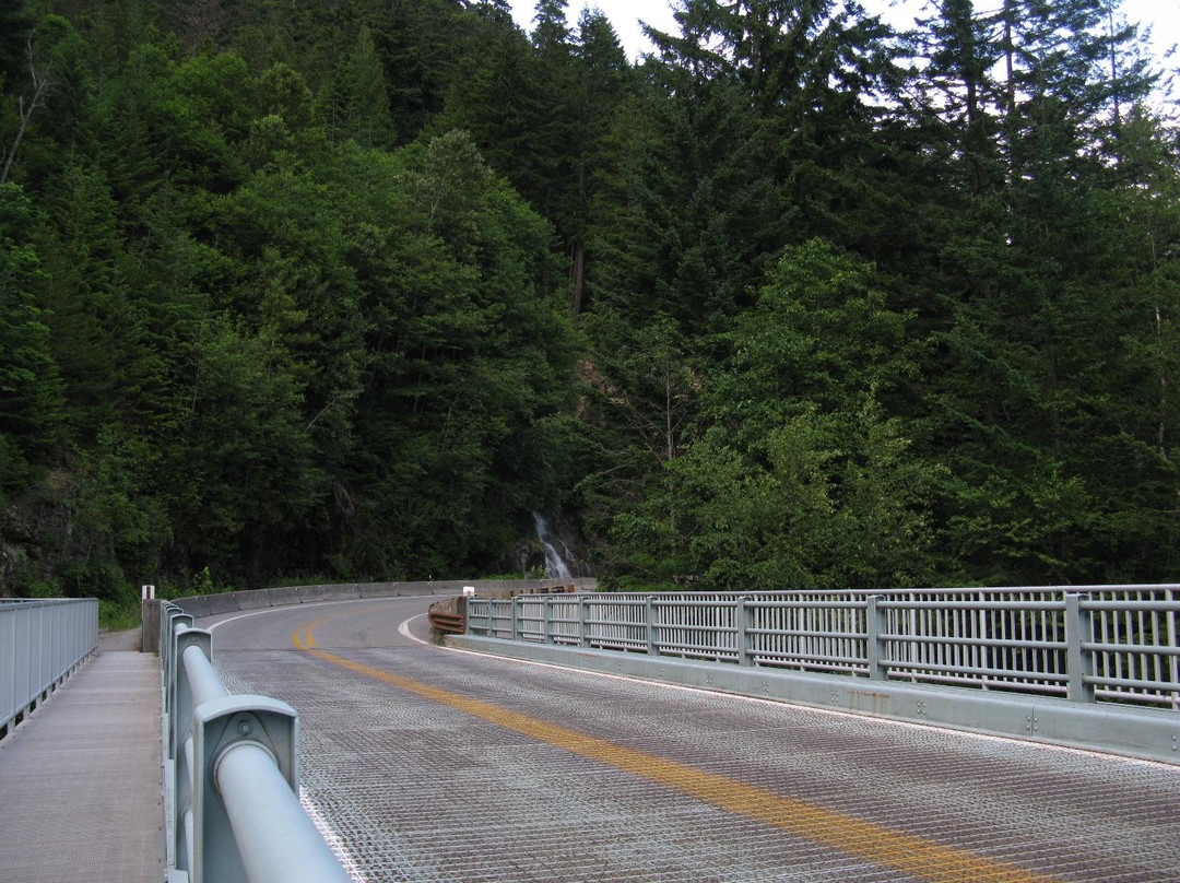 Gorge Creek Falls景点图片