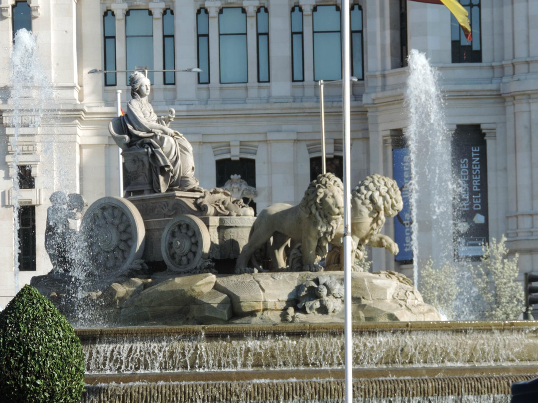 大地女神喷泉-马德里必去景点