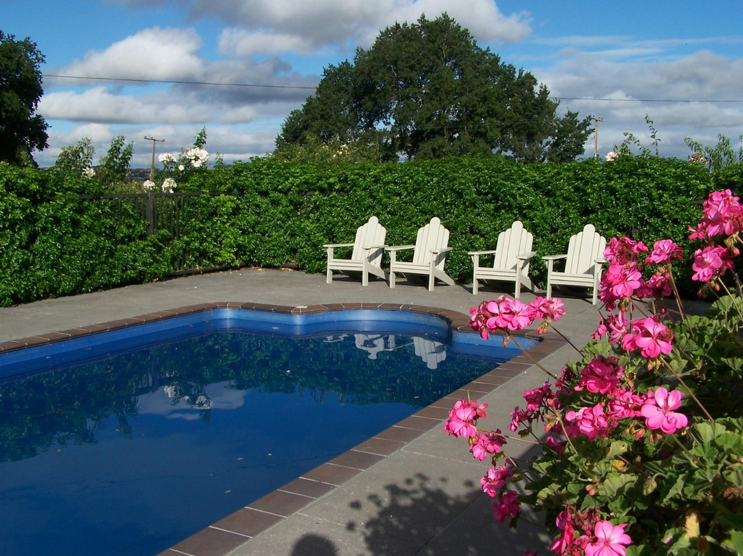 Woburn Homestead主图