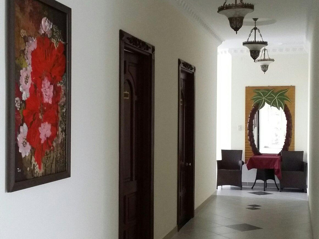 纳塔莉头顿酒店主图