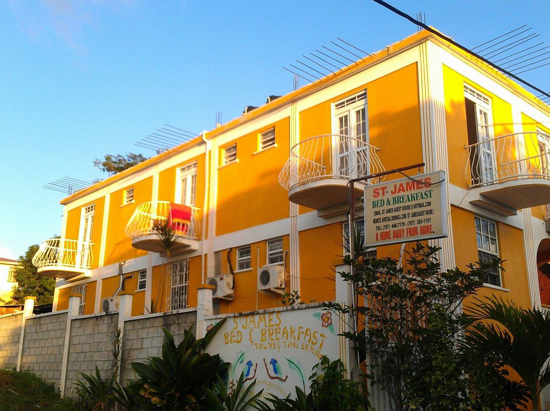 罗索酒店住宿-St. James Guesthouse