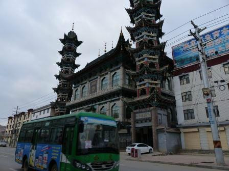 甘南雪螺大酒店主图