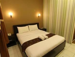 帕特里亚花园酒店主图