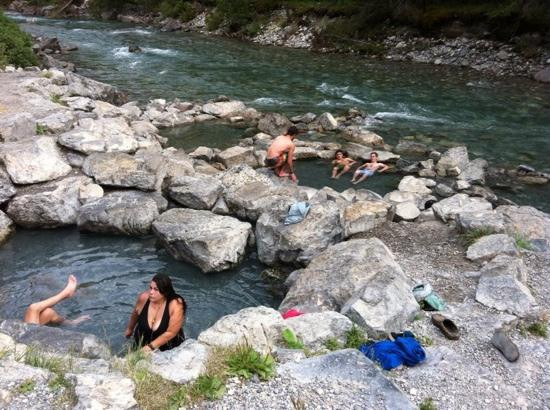 Lussier Hotsprings-Whiteswan Lake Provincial Park必去景点