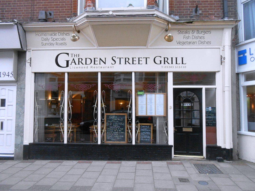 克罗默餐馆和美食-The Garden Street Grill