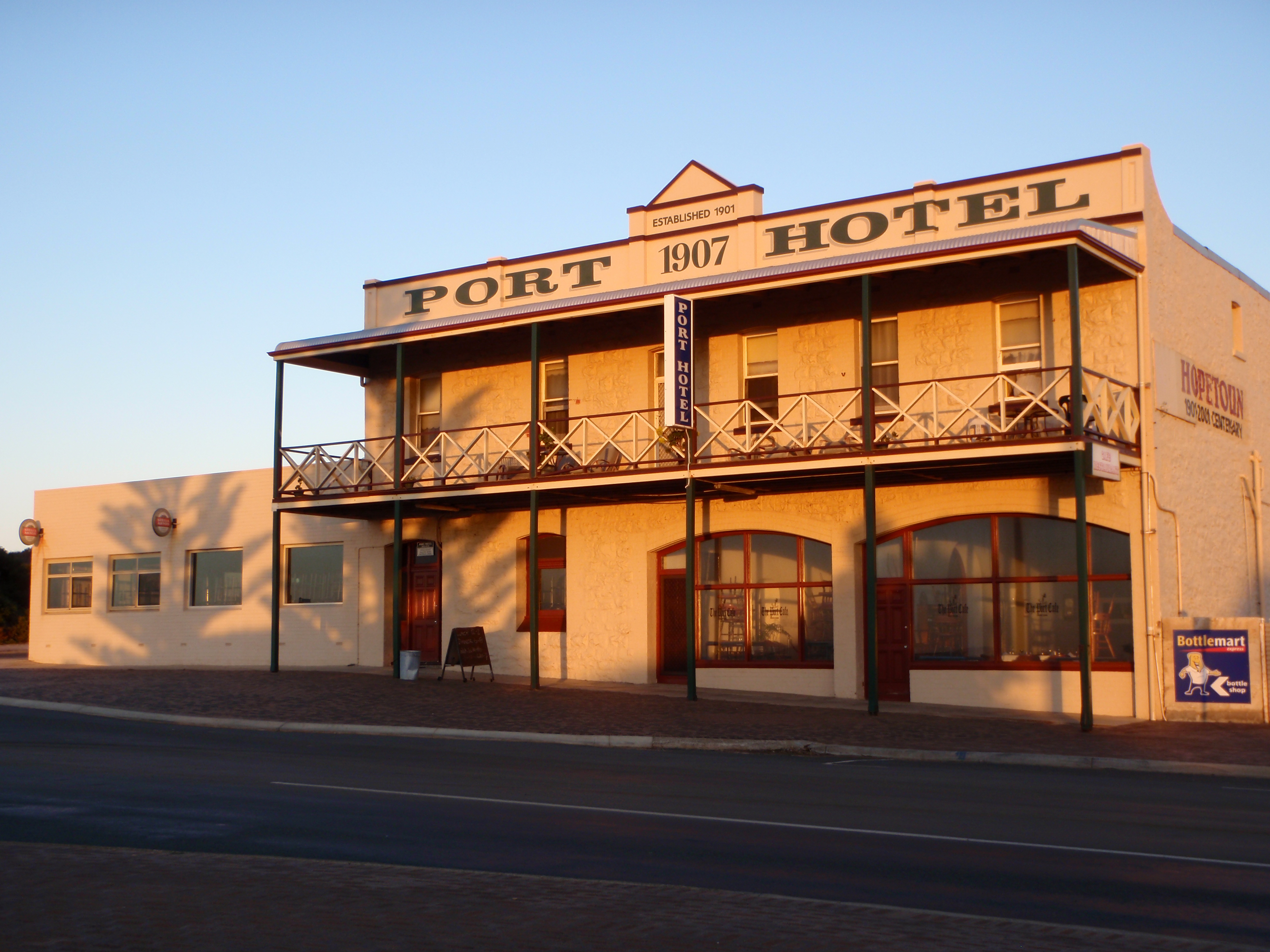 Port Hotel Hopetoun-官方